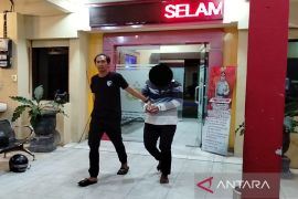 Pelaku rudapaksa di Banjarmasin diamankan keluarga korban