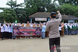 Polres Bangka Barat bersama pelajar deklarasi tolak geng motor