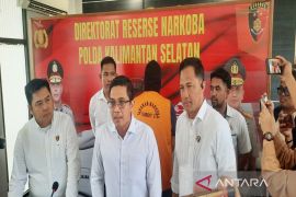 Polda Kalsel ungkap operator Fredy Pratama kendalikan penyelundupan 35 kg sabu