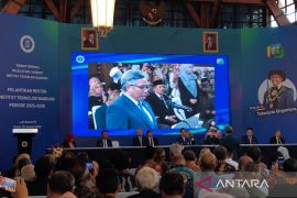 Tatacipta Dirgantara resmi dilantik jadi Rektor ITB periode 2025-2030