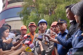 9 saksi diperiksa terkait kebakaran Glodok Plaza