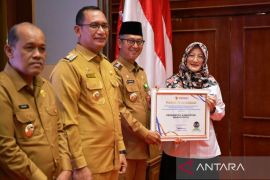 Pemkab Nagan Raya raih penghargaan zona hijau dari Ombudsman RI