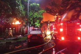 Kebakaran Kemayoran Gempol, lebih dari 1700 orang mengungi