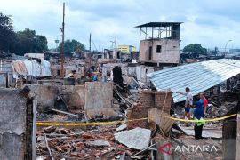 Kebakaran pemukiman di Kemayoran, polisi periksa empat saksi