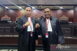 Pengacara Markus-Yus mentahkan dalil pemohon di MK