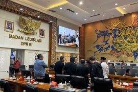 Baleg DPR setujui RUU Minerba jadi  usul inisiatif DPR
