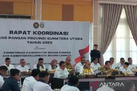 Kementan distribusikan 16.350  dosis vaksin PMK ke Sumut