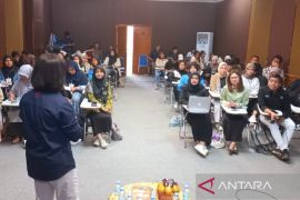 LKBN ANTARA edukasi mahasiswa Babel analisa data untuk infografis