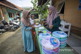 Pemberian makanan untuk anak stunting