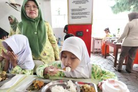 Sebanyak 1.750 siswa di Kota Bandarlampung ikut program Dapur Masuk Sekolah