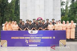 Kalapas Medan hadiri upacara tabur bunga dalam rangka Hari Bhakti Imigrasi ke-75