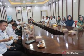 Bupati Tanjabbar hadiri launching hasil survei penilaian integritas KPK 2024