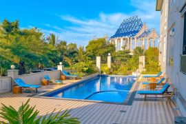 Swiss-Belhotel Pangkalpinang kenalkan "Pool Package" tawarkan paket berenang mingguan dan bulanan