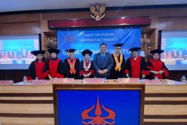 Usulkan disertasi EBT, Fendi Haryono resmi sandang gelar Doktor Hukum