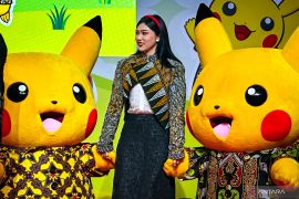 Lagunya jadi pembuka serial "Pokemon Horizon", Isyana menangis haru