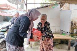 Bupati: "Gerakan Banyuwangi Berbagi" upaya bersama tangani kemiskinan