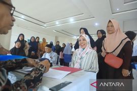 Baznas Bangka Barat salurkan bantuan uang tunai di tiga kecamatan