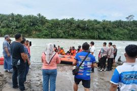 Dua warga hilang di Sungai Bahorok Langkat belum ditemukan