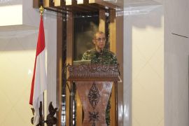 Pangdam Brawijaya terjunkan Babinsa ke lahan pertanian
