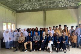 IAIH NW gelar sosialisasi media sosial di Ponpes Hassan Al massyath Lombok Timur