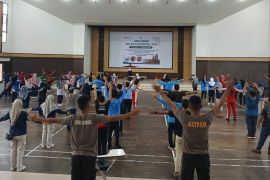 Maknai Bulan K3, PT Timah - Masyarakat Bangka Barat laksanakan senam sehat