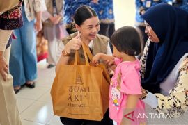 Bumi Aki terlibat atasi stunting dengan bagikan makan bergizi