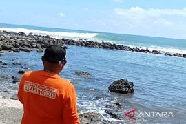 Basarnas Cianjur temukan jasad nelayan hilang terbawa gelombang laut
