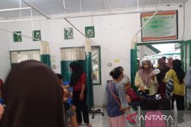56 warga di Bima NTB keracunan usai santap makanan hajatan