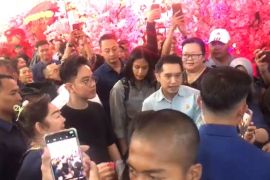 Erick Komala dan Pj Gubernur Jatim dampingi Wapres Gibran blusukan di Surabaya