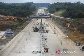 Progres pembangunan tol Serang-Panimbang
