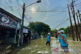 1.873 pelanggan di Jakarta alami pemadaman listrik akibat banjir