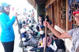 Libur panjang, wisata alam Badui dipadati wisatawan