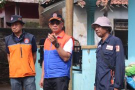 Pemkab Garut ingatkan masyarakat tak tinggal di daerah rawan banjir