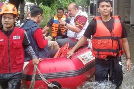 DKI kemarin, RT yang masih terendam banjir lalu perayaan Imlek