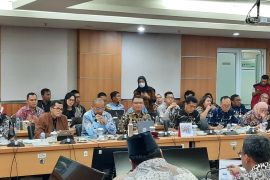 Penyedotan tangki septik terjadwal tingkatkan sanitasi lingkungan