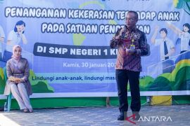 DP3A Kendari edukasi para siswa cegah kekerasan anak