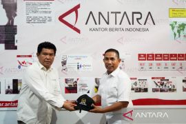 Legislator DPR RI mengunjungi Kantor Biro ANTARA Sulselbar