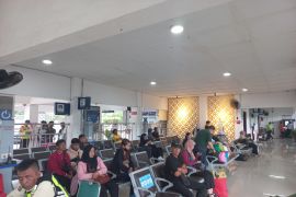 KAI sebut 5 kereta api berhenti di Stasiun Wates dengan Gapeka baru
