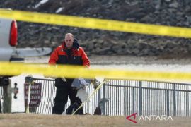 FAA: Terdapat enam orang di pesawat yang jatuh di Philadelphia, AS