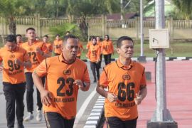 Polda Kaltara Melaksanakan Tes Kesamaptaan Jasmani