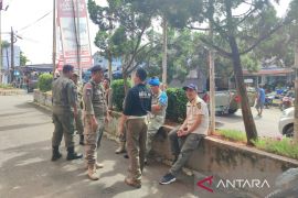 Satpol-PP dirikan posko terpadu di Pasar Minggu Bengkulu