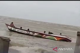Tim gabungan cari nelayan hilang di Karang Jamuang Bangkalan