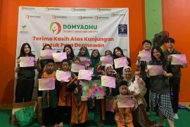 Jejakbaik.org awali tahun dengan berbagi