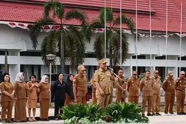 Pj Bupati Barsel ajak jajaranya tingkatkan pelayanan terbaik kepada masyarakat