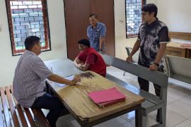 Polresta serahkan pemilik 1.410 butir pil koplo ke Kejari Jayapura