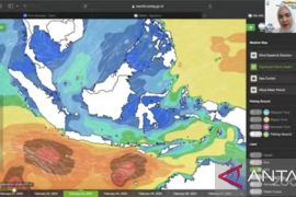 Minggu, BMKG prakirakan cuaca di Surabaya berawan tebal