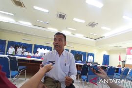 DLH Jayapura mbau warga  buang sampah sesuai waktu