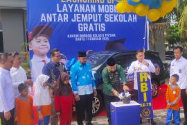 Anak sekolah di Siak, kini bisa gunakan layanan bis gratis