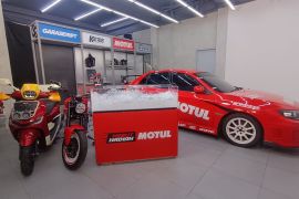 Konsumen Motul bawa pulang Subaru hasil modif Garasi Drif dan Jeje