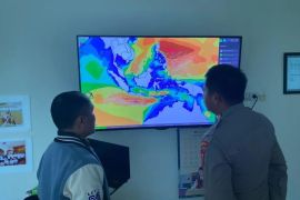 Polda Kaltara Sinergi Dengan BMKG dan UPTD Pelabuhan Tengkayu Tingkatkan Keselamatan Pengguna Perairan